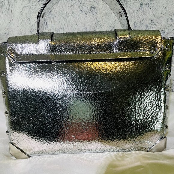 EUC - MICHAEL MK MANHATTAN MEDIUM CRACKLED METALLIC LEATHER SATCHEL (30T9MNCS6M) - Picture 11 of 11